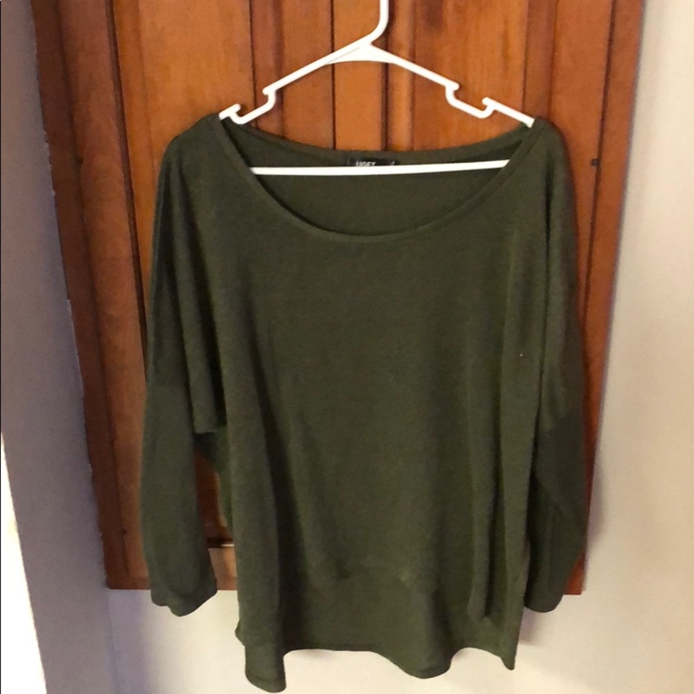 UGET hunter green dolman top